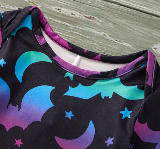 Boo-tiful Bats Girls Romper Neck.png