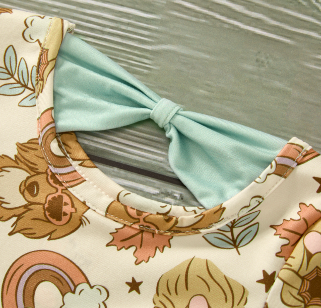 Howl-O-Ween Back Tie.png